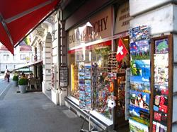 Bazar Ouchy. Souvenirs suisses, depuis 1902