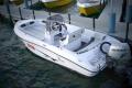 1 heure de bateau moteur Revolution