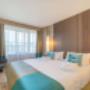 Suite bedroom