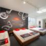 Betten-Studio mit unserem CH-Partner Roviva. in unserem Showroom finden Sie eine grosse Auswahl an Schweizer Bettinhalten(Matratzen und Lattenrost) zum Probeliegen.