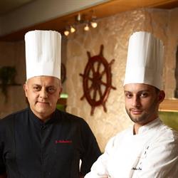 Grand Bleu Restaurant Grec