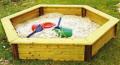 Kinderspielgeräte - Sandkästen