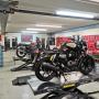 2-Rad-Center Boller
Forch
Zürich
Zürichoberland
Zürich Oberland
Motorrad
Roller
Scooter
Motorradwerkstatt
Vespa
Piaggio
Royal Enfield 
Royal Enfield Interceptor
Royal Enfield Interceptor 650
Royal Enfield Interceptor Blackout
Custombike
Royal Enfield C