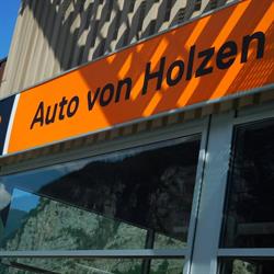 Auto von Holzen