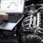 Braucht Ihr Auto noch eine Abgaswartung? Wir sagen es Ihnen. Wenn ja… machen wir das! (Für Benzinmotoren + Dieselmotoren)