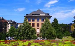 Schulhaus Feldstrasse