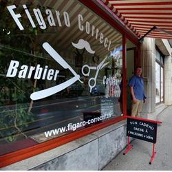 Barbier Coiffeur Figaro Correctif