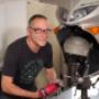 Chef bei der Arbeit, Alfremo Bike GmbH, Muhen im Kanton Aargau