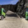 Deux camions dans une gravière