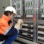 Arbeiten in der Industrie und dem Gewerbe durch Elektro Linder AG