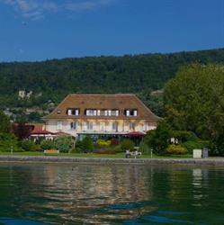 Hôtel Jean-Jacques Rousseau
