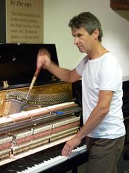 Pianos Stern
