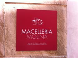 Macelleria equina M. Molina