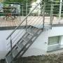 Treppe aus Chromstahl