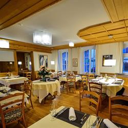 Frieda Gutknecht, Restaurant Ringmauer AG