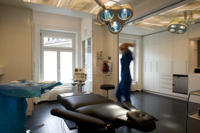 Dr-Thomas-Fischer