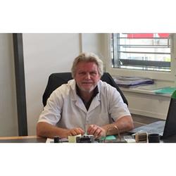 Dr. Gall Bernard