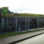AGROLA Tankstelle in Treyvaux. Station-service à Treyvaux. Station service couverte. Überdacht.