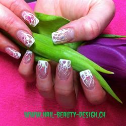 Yvonne Achermann Nail & Beauty Design