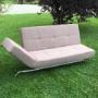 Ligne Roset Sofa SMALA frisch ab dem Haus Erlacher Polster GmbH. Schon wieder die Umwelt geschont, da nicht weggeworfen, sondern aufgefrischt - dank unserer aller Kunden.