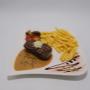 Regionales Schweizer Rindssteak mit hausgemachten Pommes