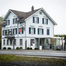 Neue Blumenau Lömmenschwil, Felix Bertschinger
