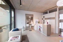 cosmeticroom