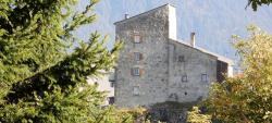 Wehrturm / Wachturm Castel Stierva
