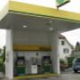 AGROLA Tankstelle in Würenlingen - zwei Tanksäulen mit Zahlterminal - überdacht
