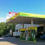 AGROLA Tankstelle in Tafers - mehrere Tanksäulen - bei Garage Iveco