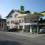 AGROLA Tankstelle in Peney-le-Jorat. Station service AGROLA à Peney-le-Jorat. Station service couverte.