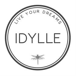 Idylle by Mirka Seeberger