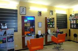 Royal Salon