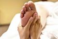NEU  FUSS­REFLEX­ZONEN­MASSAGE