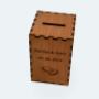 Personalisierte Spardose aus Holz