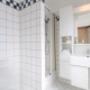 Guest room bath