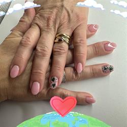 Ixten Nail- & Beautycenter