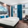 Hotel Motel One Basel - Room