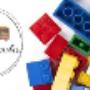 Logo mit Spielzeug