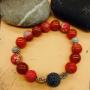 Bracelet en pierre naturelle de conception artisanale. Matériaux locaux. Casquettes et accessoires de mode pour hommes et femmes à Genève
