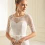 Zartes Spitzenkleid, kurz
