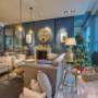 Thomas Homes verwöhnt uns mit einem luxuriösen Küchen- und Wohnzimmerdesign, das modern und gleichzeitig elegant ist.