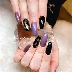New York Nails - Uster