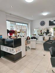 Akuele Coiffure
