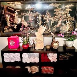 AURA Massage & Beauty