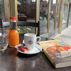 Costa Café