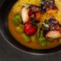 Poulpe rôti au chimichurri / edamame / jus de poissons de roche - La Micheline Bistronomie
