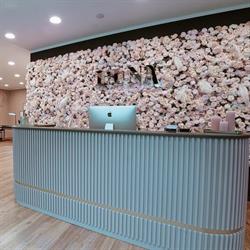 L'UNA beauty & academy