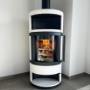 Kaminofen COMO mit Metallfarbe schwarz und Keramikfarbe Alabaster von unserem Partner Hase Kaminofen