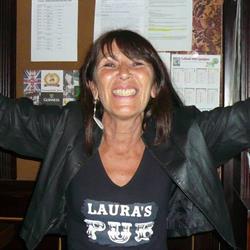 Laura's Pub
